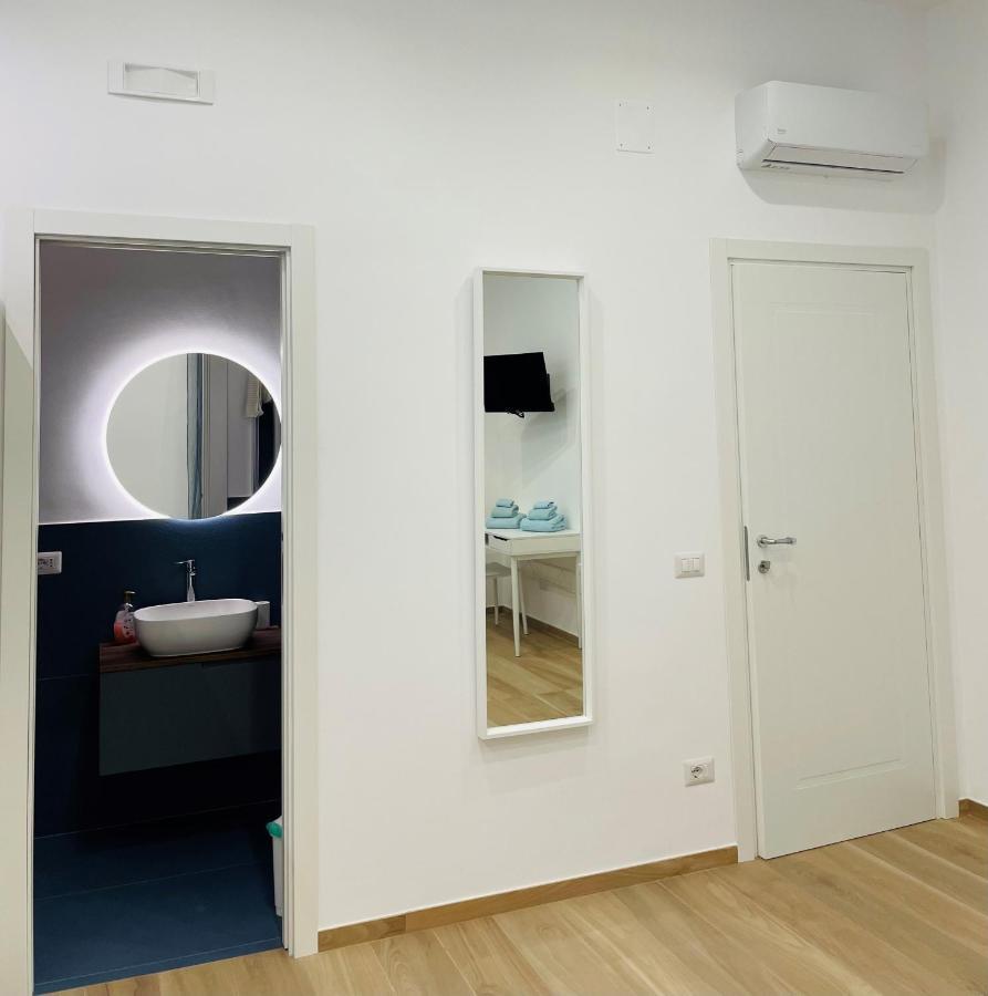 Hotel La Titina Sella Bari Zewnętrze zdjęcie
